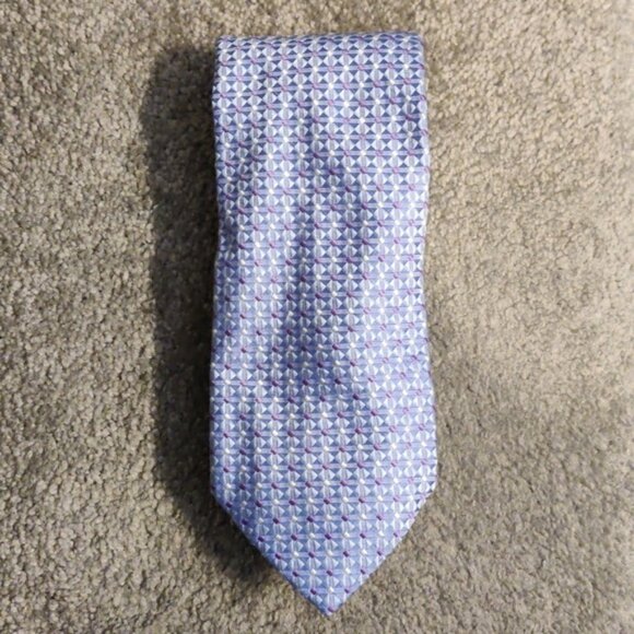 Hugo Boss Blue and Purple Polka Dot Geometric Pattern Neck Tie Silk
